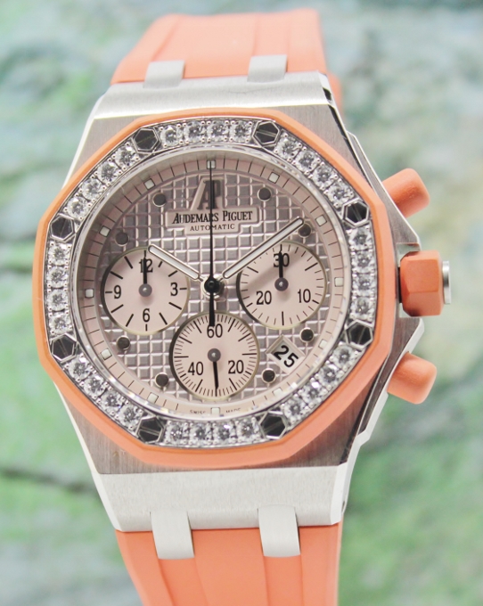 (image for) LIKE NEW AUDEMARS PIGUET 18K WHITE GOLD ROYAL OAK OFFSHORE 37MM / 25986CK.ZZ.D065CA.02